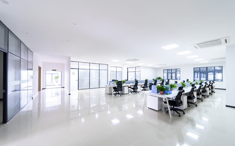 代理注冊(cè)?？诠镜膬?yōu)勢(shì)