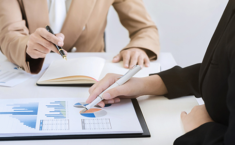 ?？谧稍児咀?cè)辦理全流程