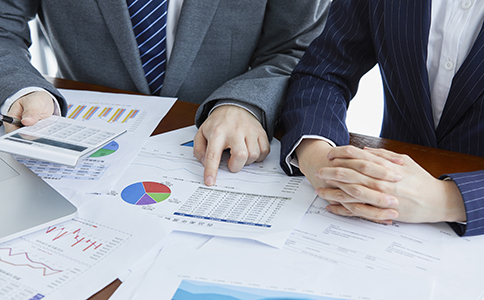 注冊?？诠煞葚?zé)任有限公司的流程