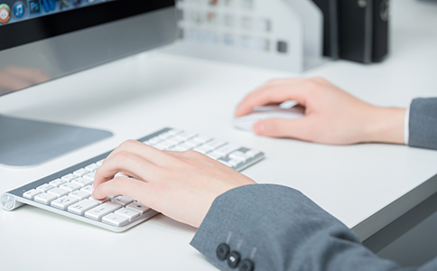 ?？谛∥⒐咀?cè)流程