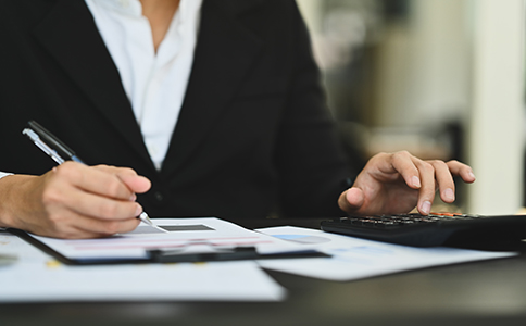 ?？诠咀N代辦服務(wù)費(fèi)用