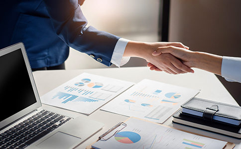 ?？谏暾垊趧优汕苍S可證的流程