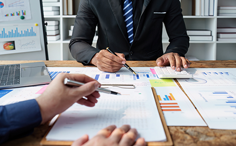 ?？诠ど套?cè)代理的基本流程