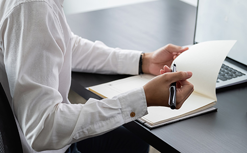 ?？谟邢薰咀猿绦虻幕静襟E