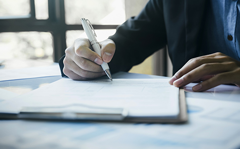 ?？谧再Q(mào)易公司的注意事項