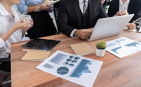 ?？趧趧?wù)派遣經(jīng)營(yíng)許可證辦理的費(fèi)用