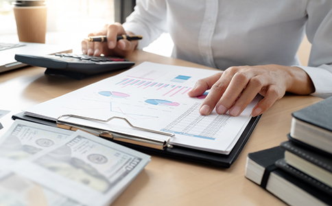 ?？谧孕鹿镜臅r間與費用