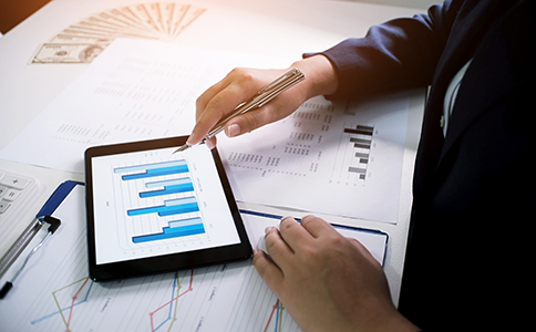 ?？谧?cè)貨運(yùn)公司的條件