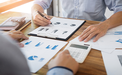 ??谏暾?qǐng)高新技術(shù)企業(yè)的費(fèi)用 ??谏暾?qǐng)高新技術(shù)企業(yè)的費(fèi)用