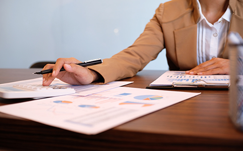 ?？诠煞莨咀缘幕驹O(shè)立要求