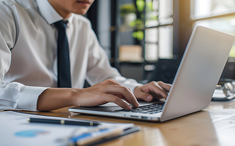 什么是全資子公司