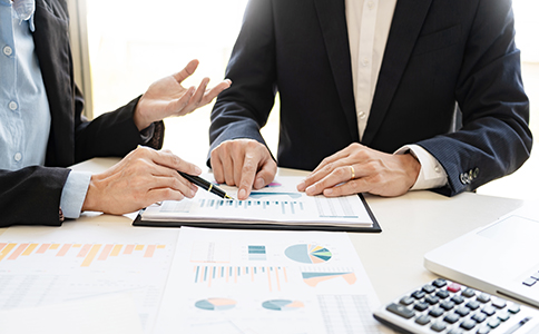 ??谧?cè)公司 ??谧?cè)公司